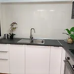 City&sea Apartment *
